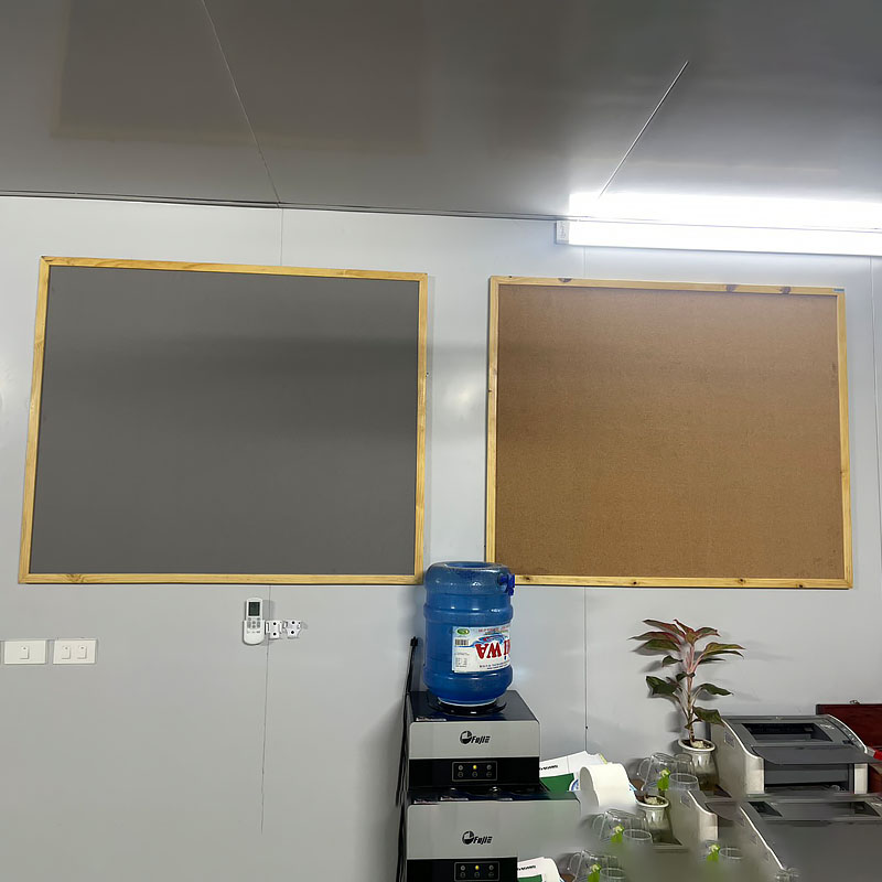 Bảng ghim vải nỉ khung gỗ màu xanh và nâu